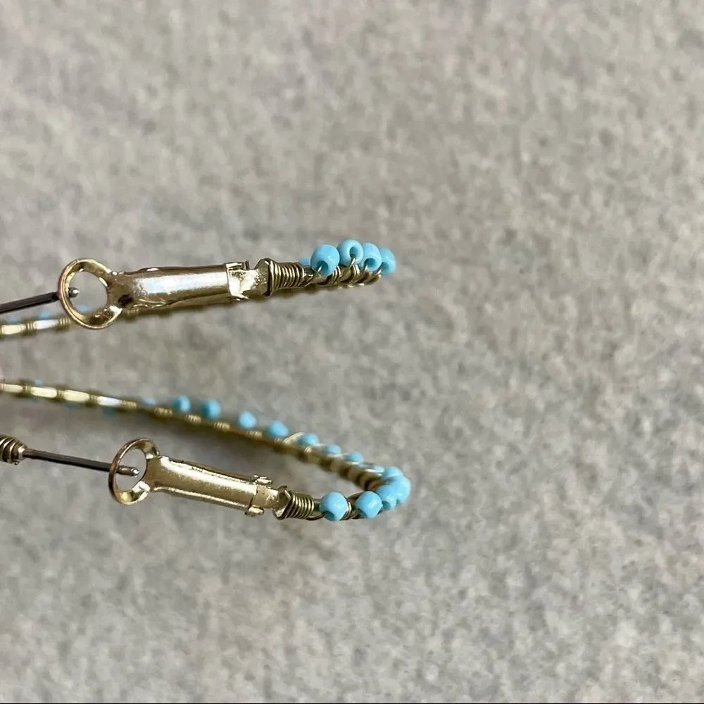 N/A gold tone